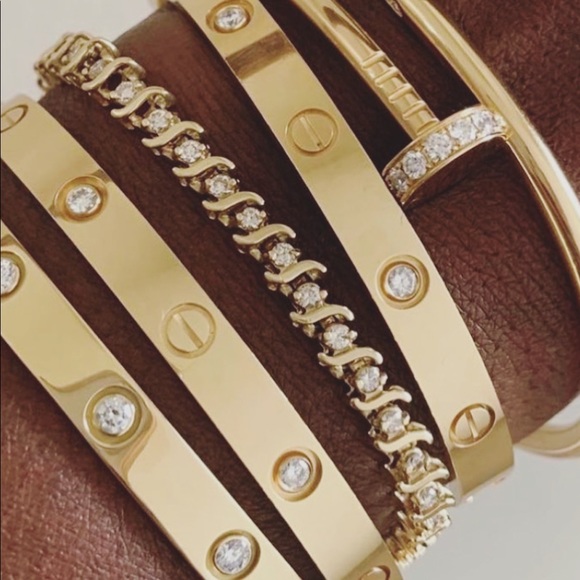 Meet your Posher, Aminata 🙋🏾‍♀️🦋❤️ - Picture 4 of 5